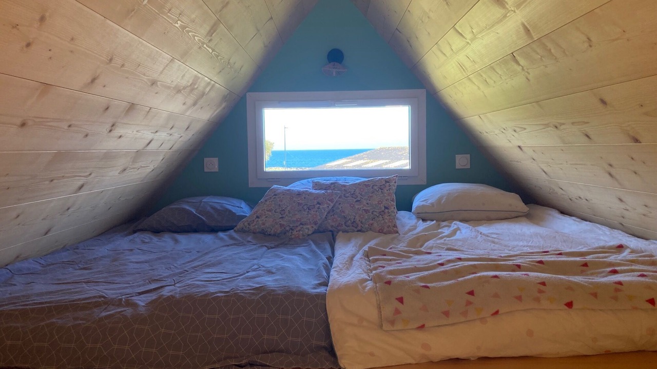 Photo of Bedroom in Saint-Guenole