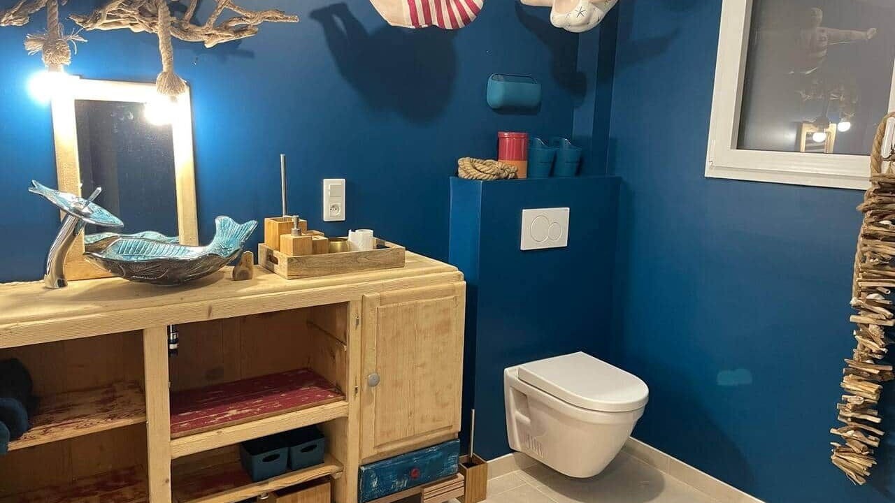 Photo of Bathroom in Saint-Laurent-sur-Mer