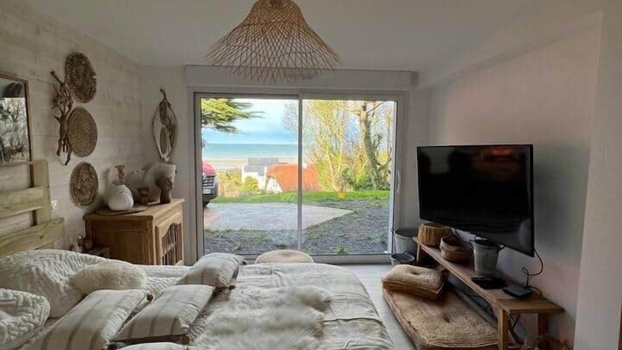 Photo of Bedroom in Saint-Laurent-sur-Mer