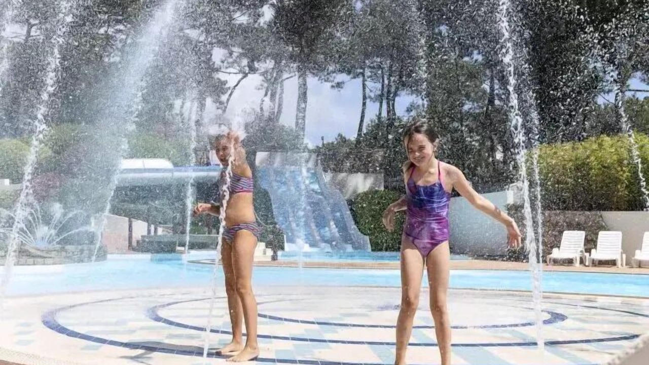Photo of Outdoor in Crach