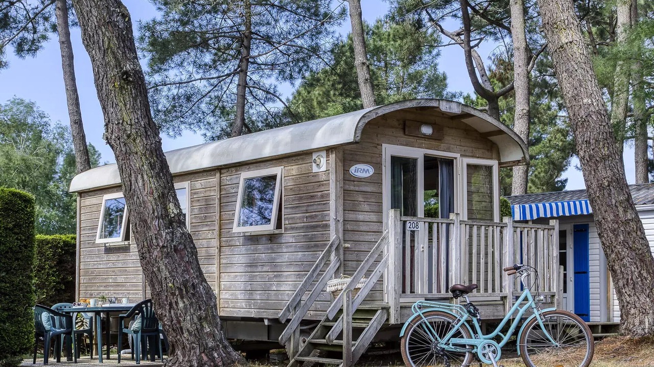 Photo of Outdoor in Crach