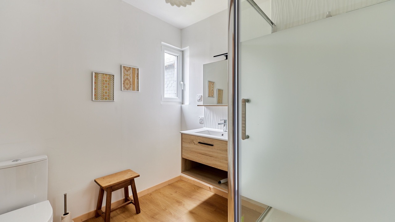 Photo of Bathroom in Saint-Michel-de-Livet