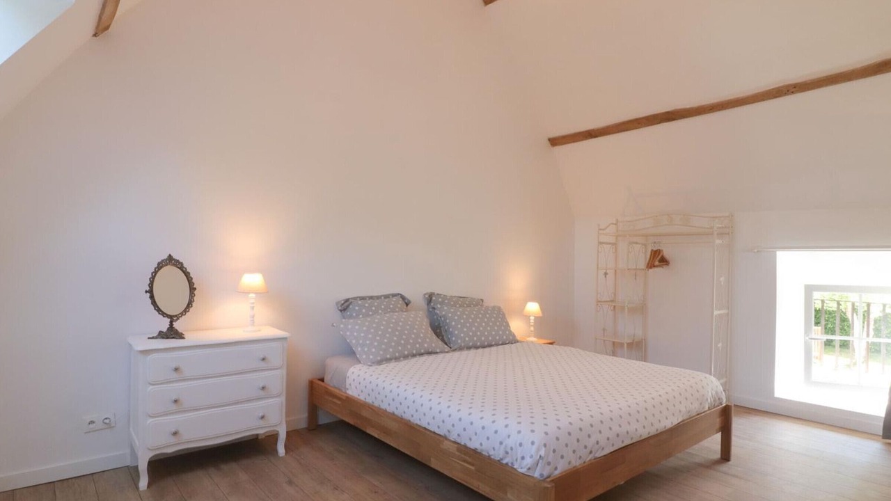 Photo of Bedroom in Saint-Fraimbault
