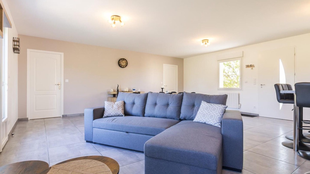 Photo of Livingroom in Vesly