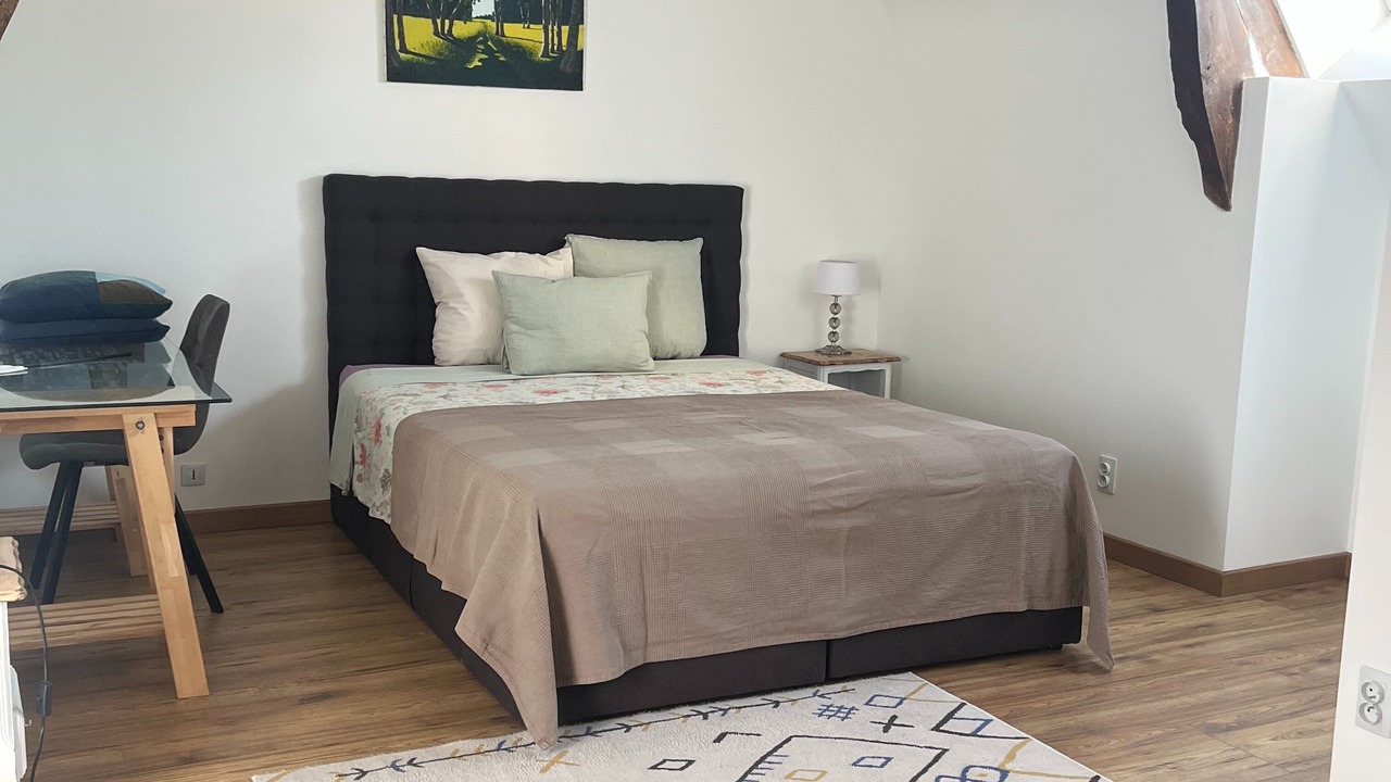 Photo of Bedroom in Caulnes