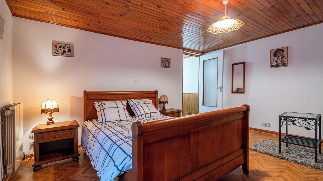 Photo of Bedroom in Sille-le-Guillaume
