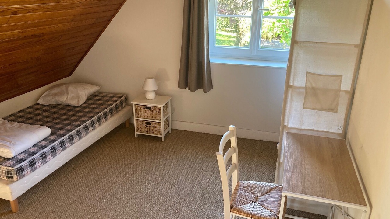 Photo of Bedroom in Marolles-les-Buis