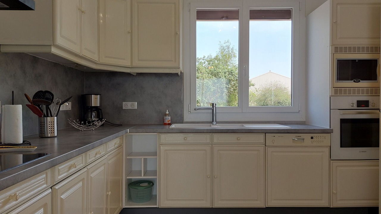 Photo of Kitchen in Saumeray