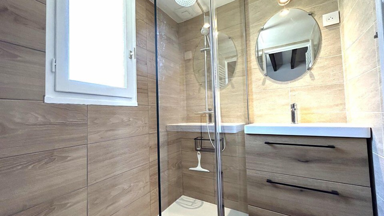 Photo of Bathroom in Guidel-Plages