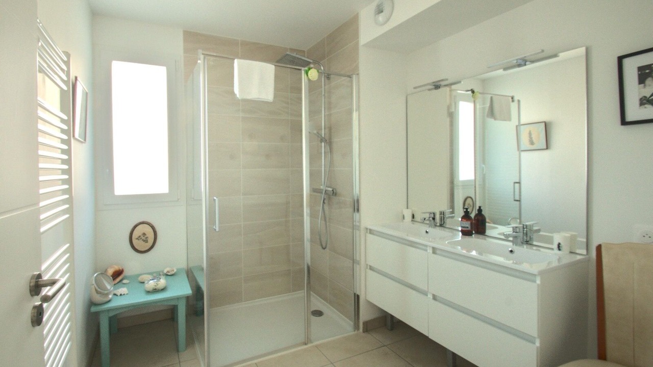Photo of Bathroom in Vannes