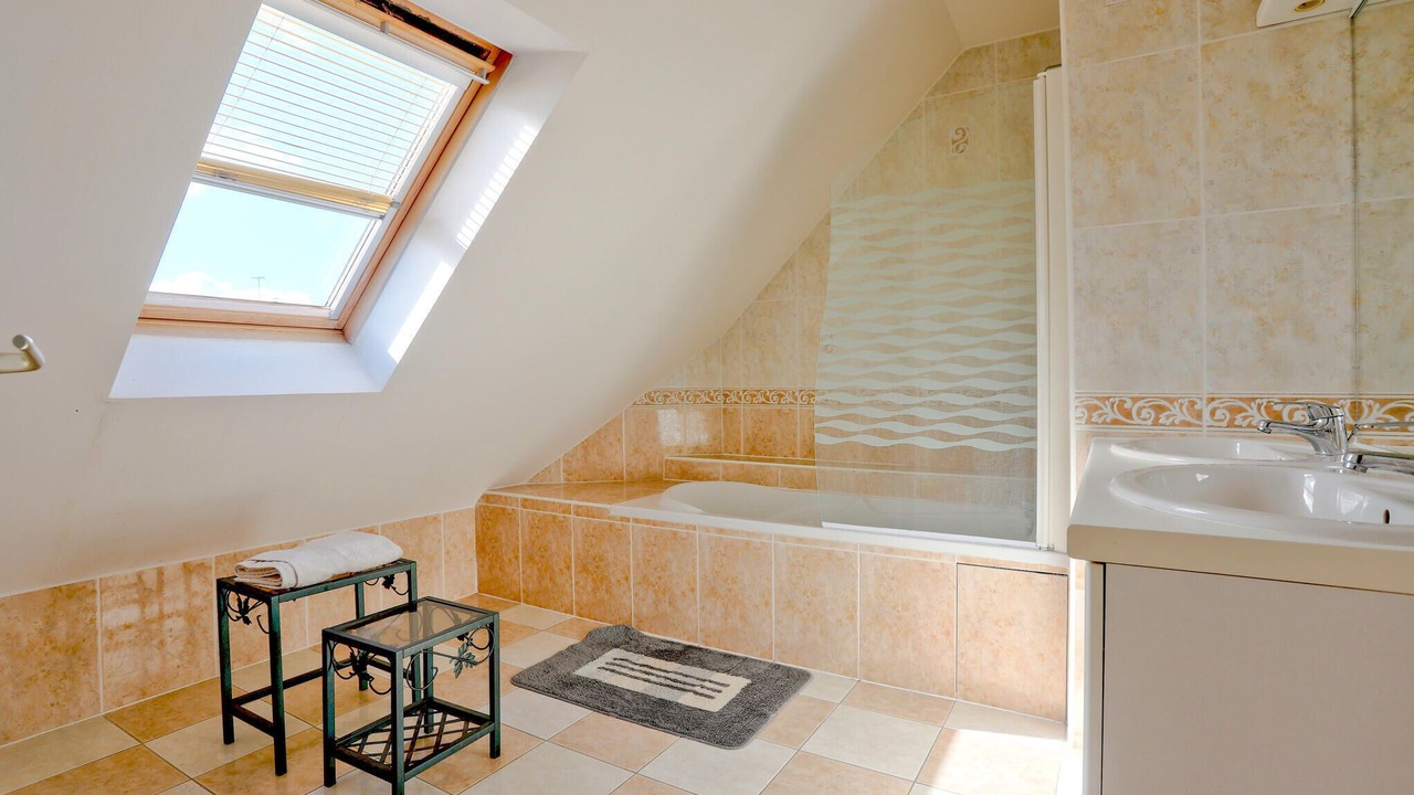 Photo of Bathroom in Courtils