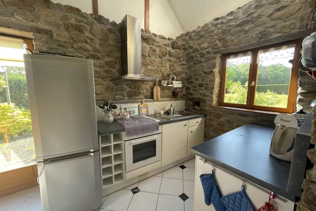 Photo of Kitchen in Beaussais-sur-Mer