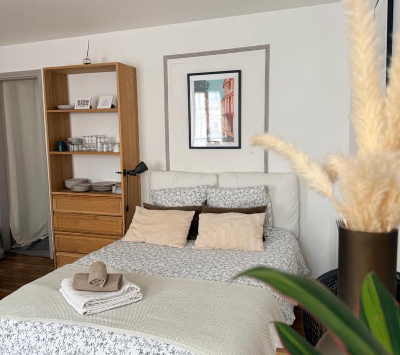 Photo of Bedroom in Lamballe