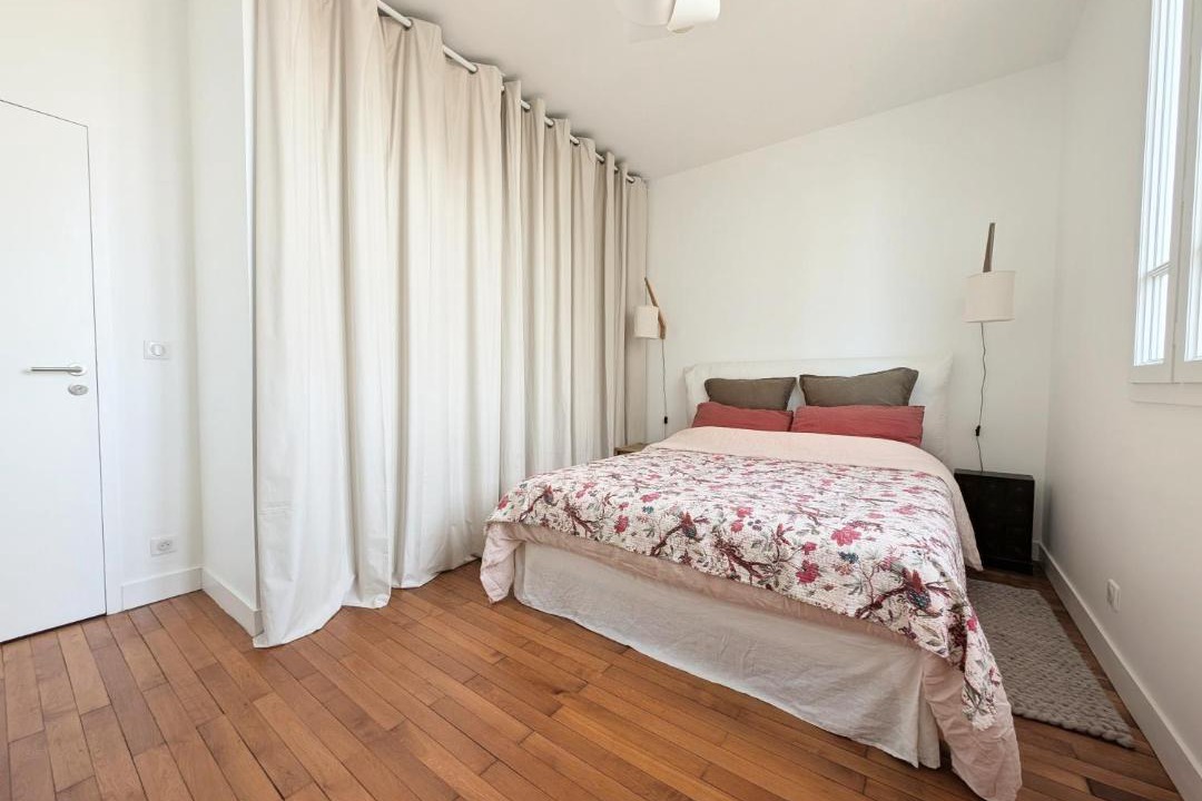 Photo of Bedroom in Richebourg - Saint-Clement