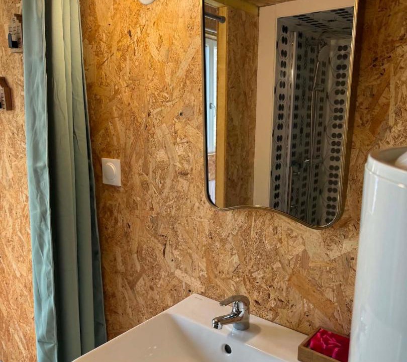 Photo of Bathroom in Beslon