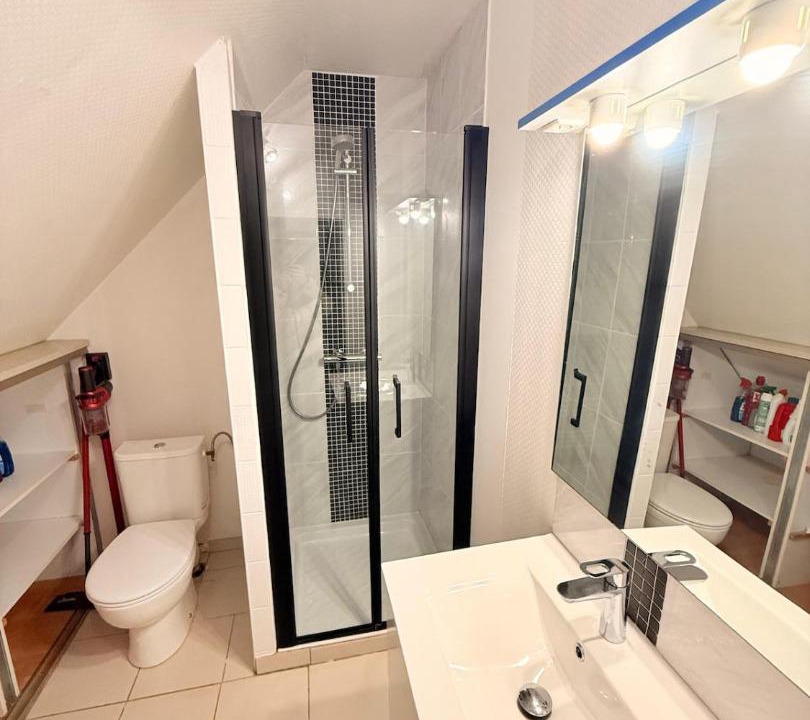 Photo of Bathroom in Bruz