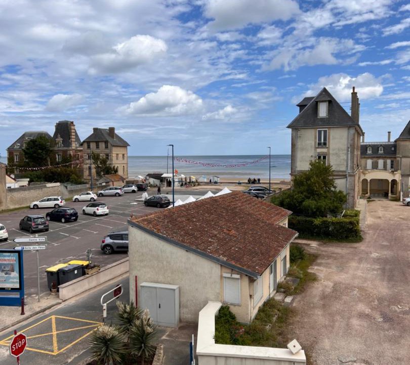 Photo of Others in Lion-sur-Mer