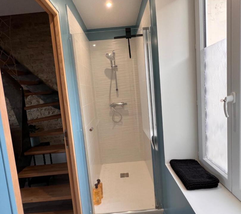 Photo of Bathroom in Lion-sur-Mer