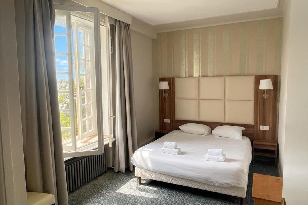 Photo of Bedroom in Combourg