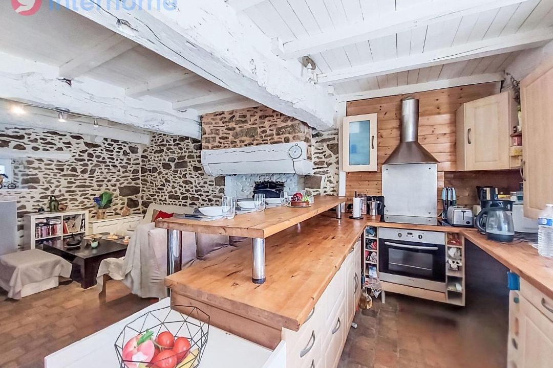 Photo of Kitchen in Tresse