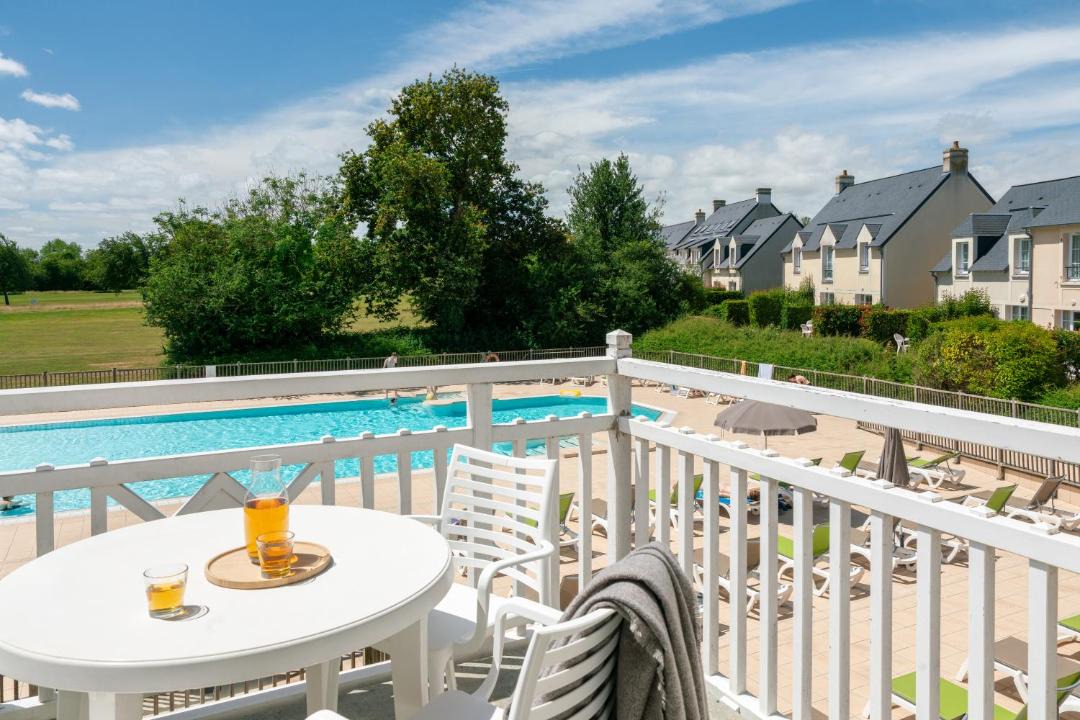 Photo of Patio Balcony in Huppain