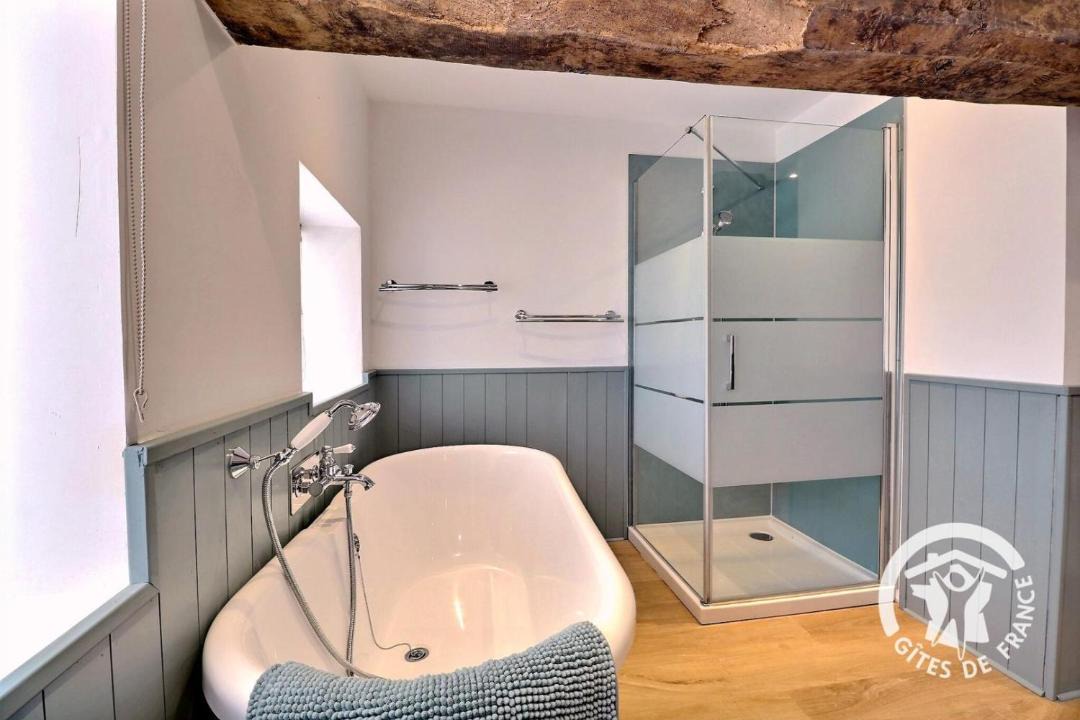 Photo of Bathroom in Sainte-Colombe