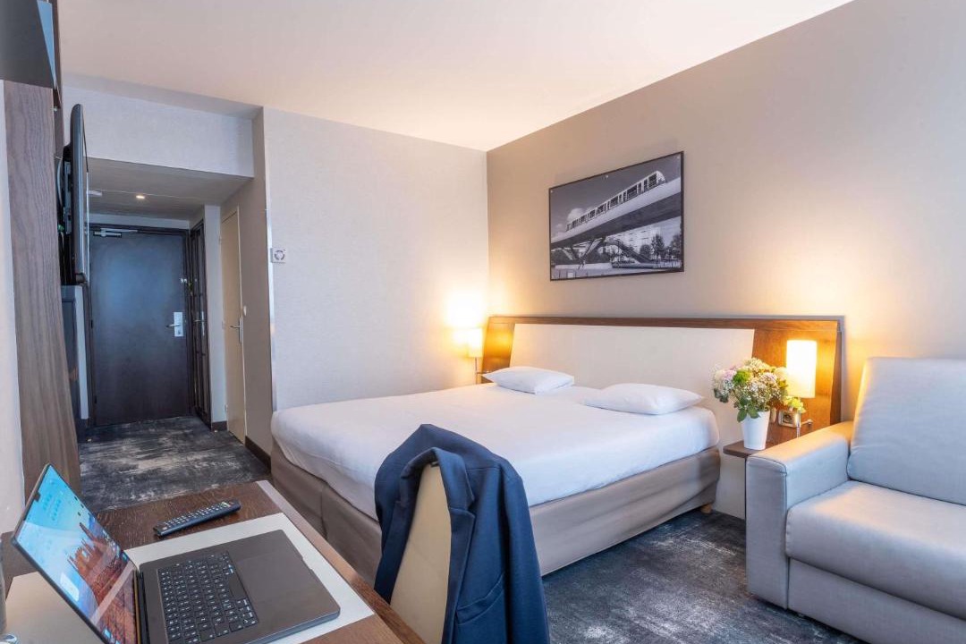 Photo of Bedroom in Cesson-Sevigne
