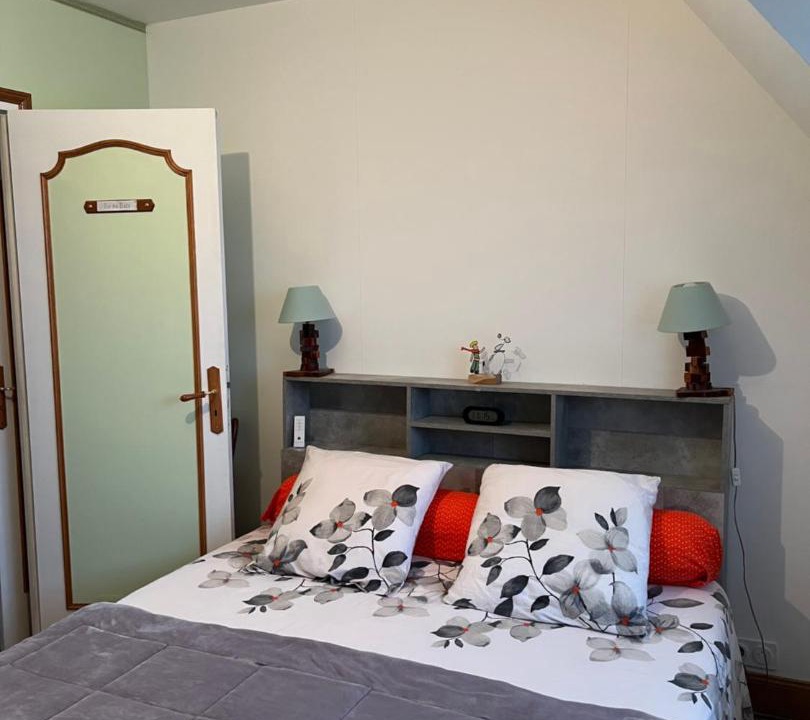 Photo of Bedroom in Plouescat