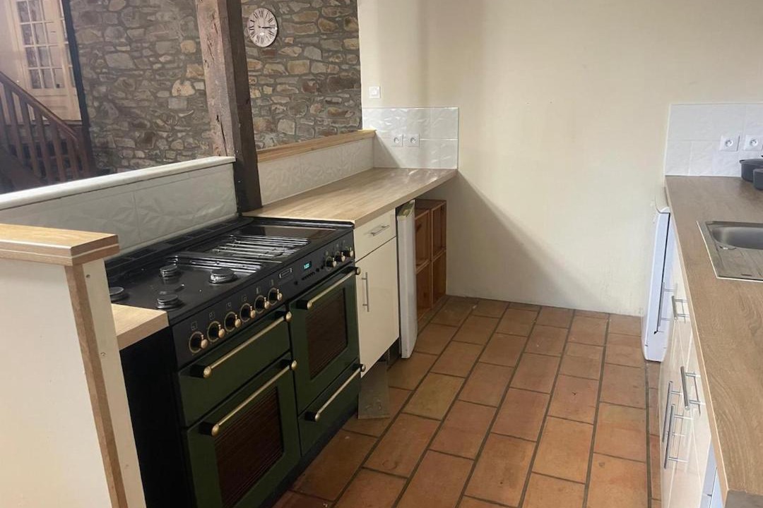 Photo of Kitchen in Plouguenast