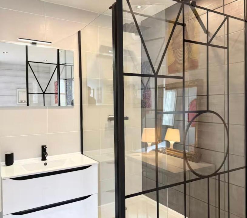 Photo of Bathroom in Saint-Jacques-de-la-Lande