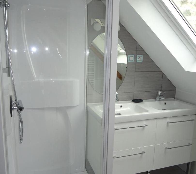 Photo of Bathroom in Etables-sur-Mer
