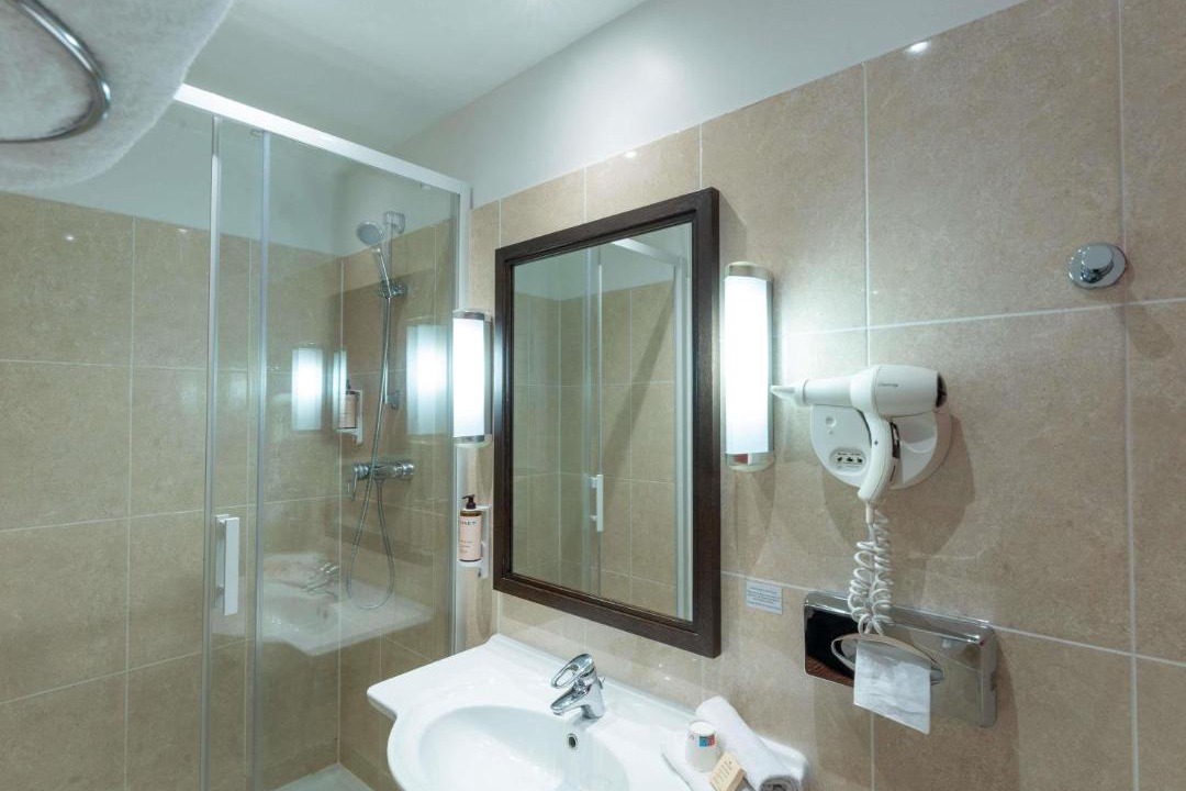 Photo of Bathroom in Cesson-Sevigne
