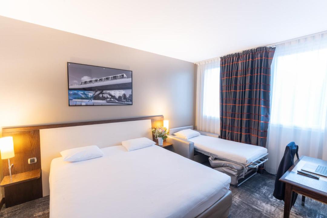 Photo of Bedroom in Cesson-Sevigne