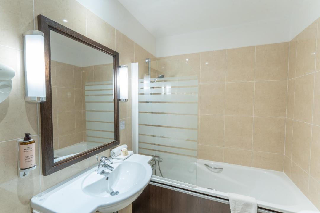Photo of Bathroom in Cesson-Sevigne