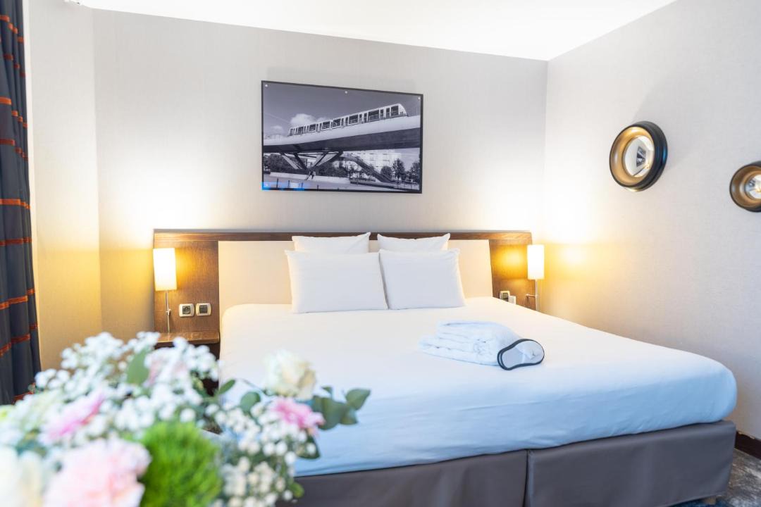 Photo of Bedroom in Cesson-Sevigne