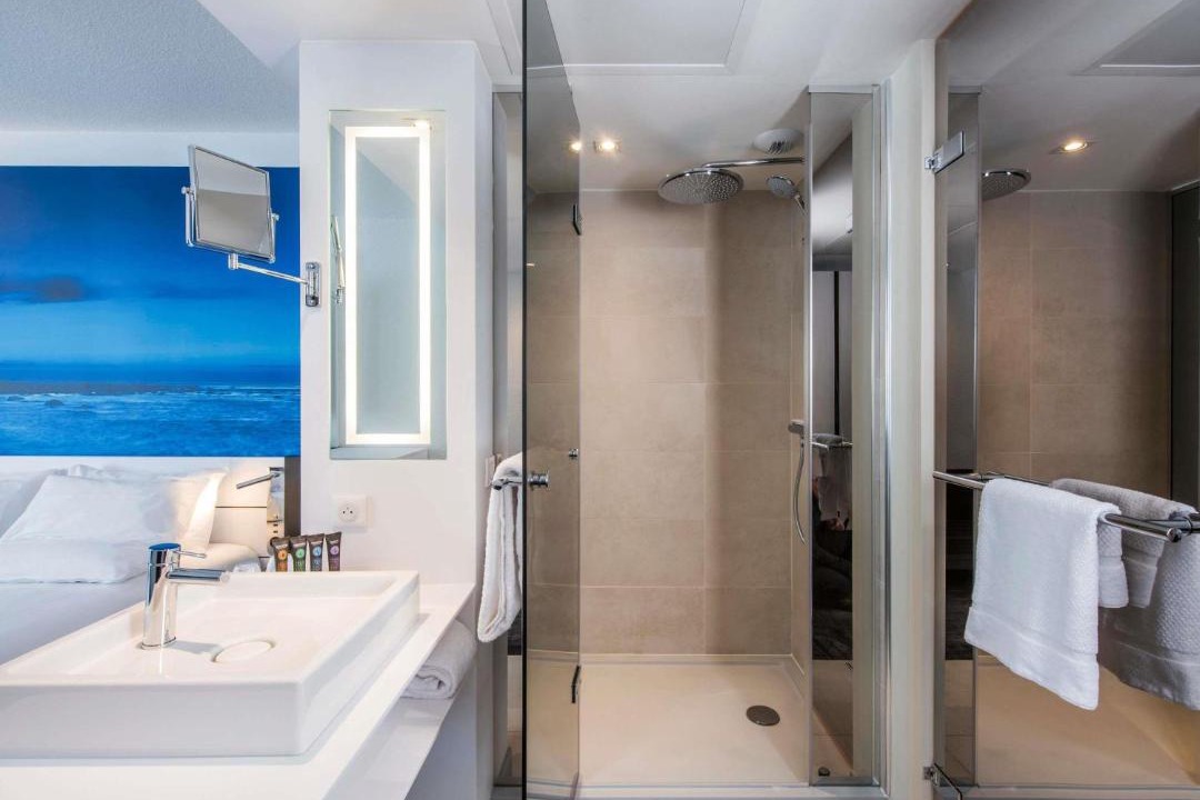 Photo of Bathroom in Brequigny