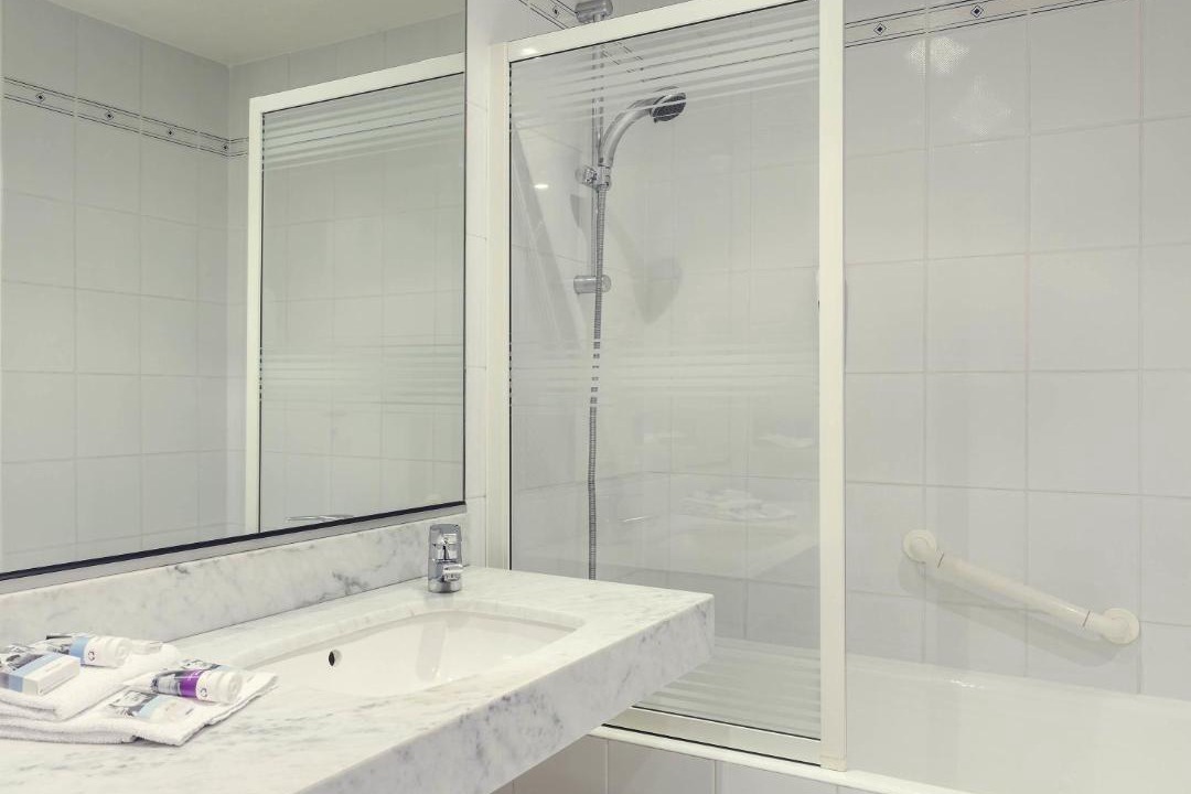 Photo of Bathroom in Colombier - Champ de Mars