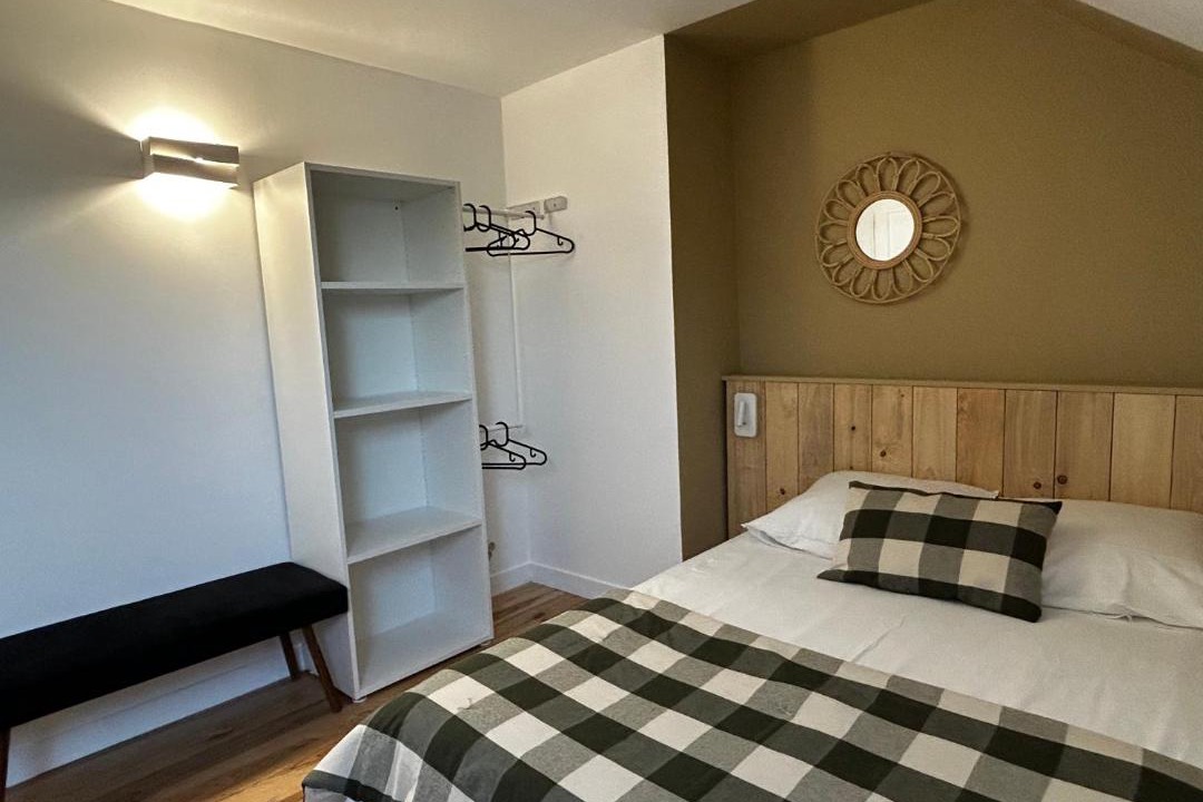 Photo of Bedroom in Chateau-Malo