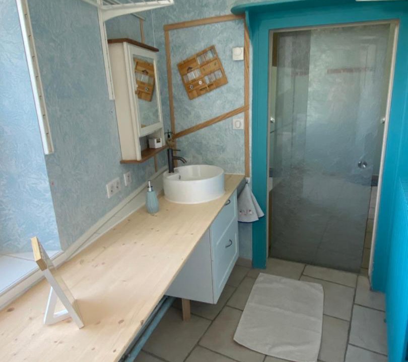 Photo of Bathroom in Senonches