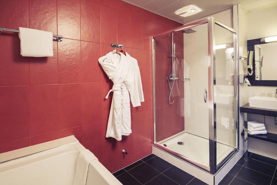 Photo of Bathroom in Maurepas