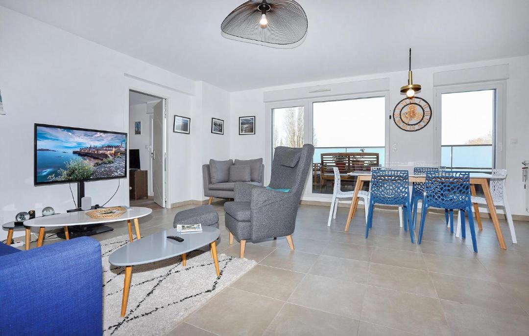 Photo of Others in Esperance-Cottages