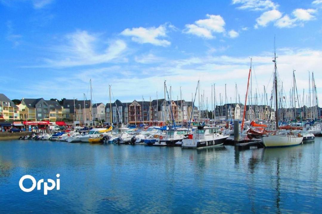 Photo of Others in Arzon
