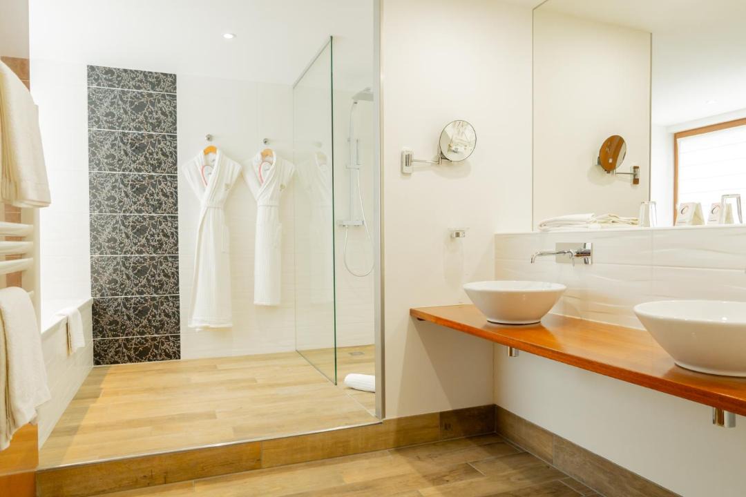 Photo of Bathroom in Juvigny-sous-Andaine
