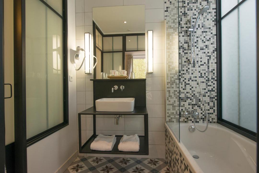Photo of Bathroom in Juvigny-sous-Andaine