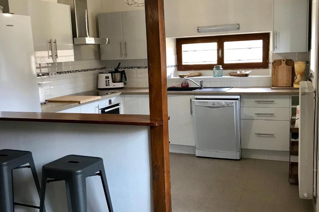 Photo of Kitchen in Yvre-l'Eveque
