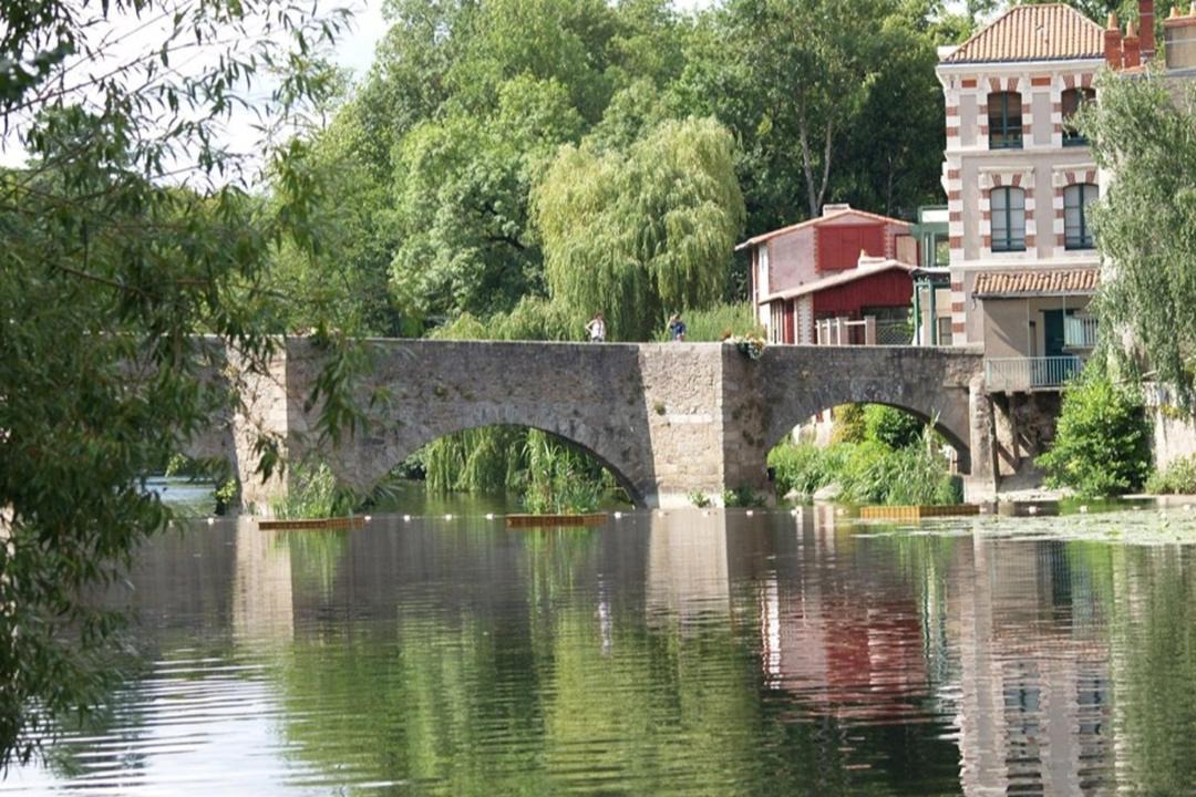Photo of Others in Clisson