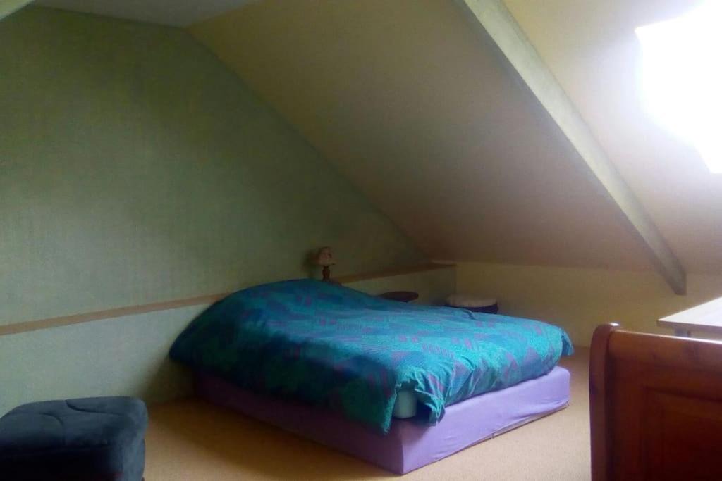 Photo of Bedroom in Yvre-l'Eveque