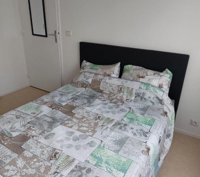 Photo of Bedroom in Issy-les-Moulineaux