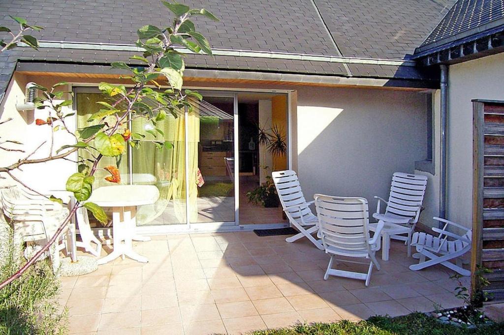 Photo of Others in Saint-Martin de Brehal
