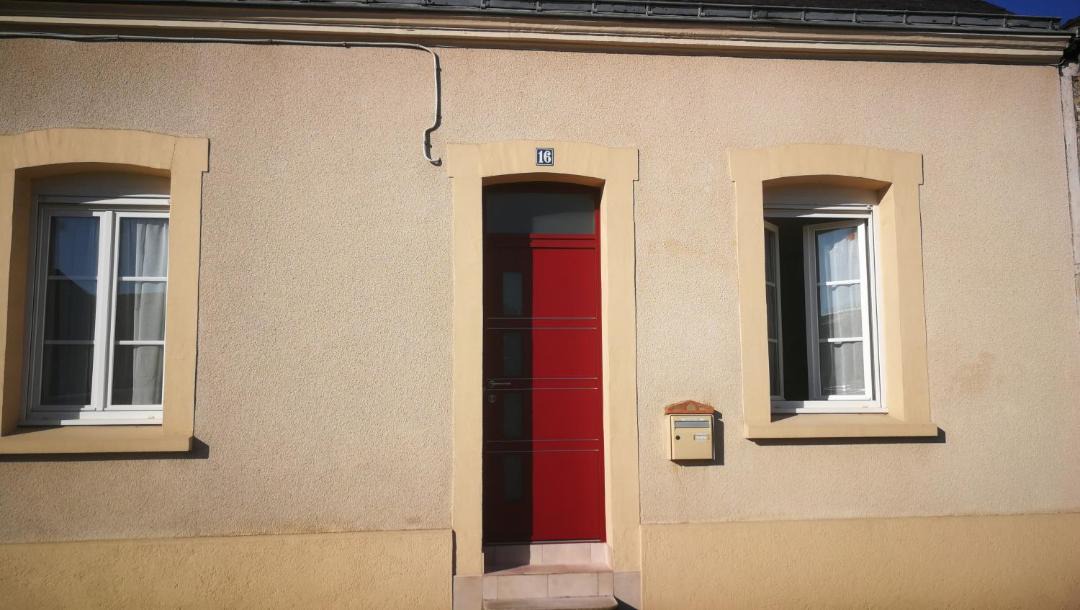 Photo of Buildings in Heuze - Saint-Georges